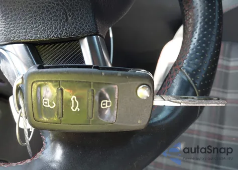 2012 Volkswagen Gti 4-Door из США, поврежденный, VIN WVWHV7AJ5CW034957